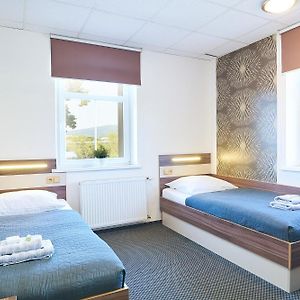 Standard Zimmer mit zwei Einzelbetten